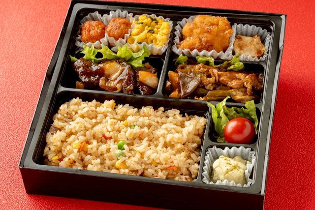 芦屋 麒麟堂-回鍋肉と牛オイスター炒めの贅沢中華弁当