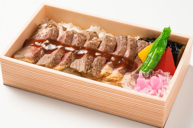 桂-桂の牛ロースステーキ和膳