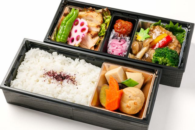 桂-ハラール特選二段和膳 鶏グリルと和風ハンバーグ