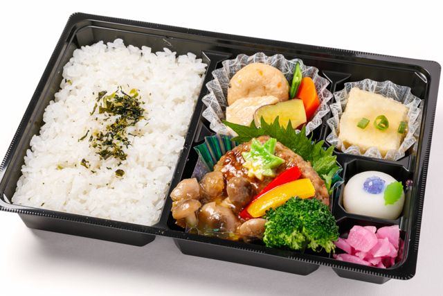 桂-ヴィーガン和惣菜弁当 大豆ハンバーグ仕立て