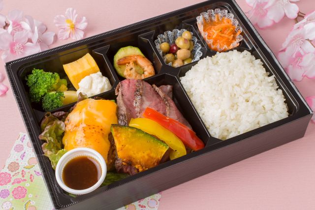 B.B.Q KIMURA Steak＆Grill-【春限定】ゴルビージャックチーズ和牛バーグ＆ブラックアンガスサーロインステーキ