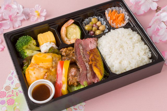 B.B.Q KIMURA Steak＆Grill-【春限定】チーズ和牛バーグ＆スパイシーB.B.Q＆ブラックアンガスサーロンインステーキ