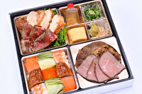 紅まる BENIMARU-日本銘柄牛2種類を一度で食べられる肉まぶし弁当【宮崎牛・近江牛】 黒