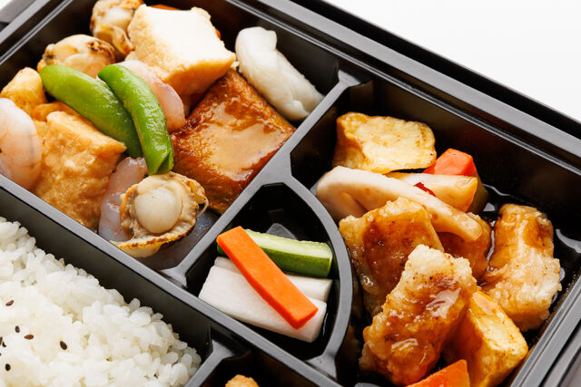 【ダブルメイン】海鮮豆腐と野菜の塩だれ＆白身魚の甘酢あんかけ