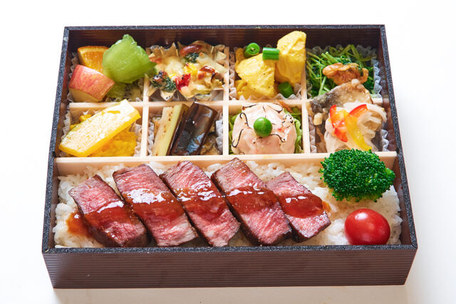 RISTORANTE BINGO-牛ヒレステーキBOX