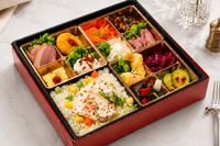 bistro JUN-【熨斗対応可】ラナンキュラス～特製バターライスと12種の彩り逸品～
