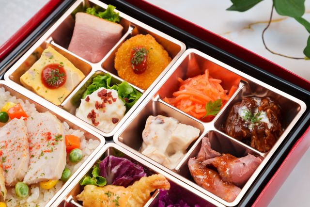bistro JUN-【熨斗対応可】ラナンキュラス～特製バターライスと12種の彩り逸品～