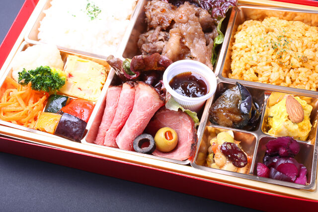 bistroLUCIA（ビストロルシア）-【クリスマス限定】黒毛和牛赤ワイン煮とローストビーフ