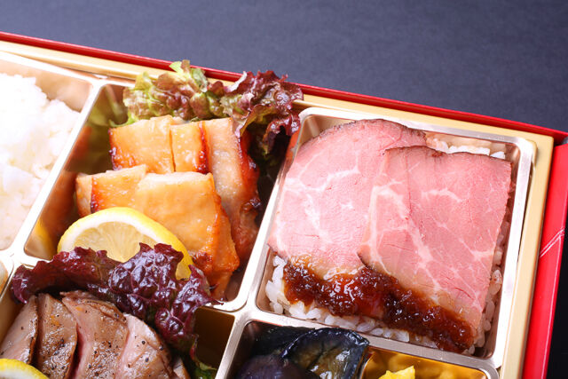 bistroLUCIA（ビストロルシア）-【クリスマス限定】飛騨牛ステーキとローストチキン