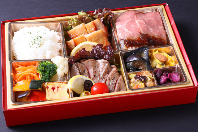 bistroLUCIA（ビストロルシア）-【クリスマス限定】飛騨牛ステーキとローストチキン