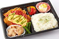 ビストロPOND-チキンカツレツと生姜焼き弁当