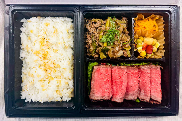 佐賀県産和牛のお弁当専門店【CENTRAL BEEF】-佐賀和牛のローストビーフ＆すきやき牛しぐれ弁当