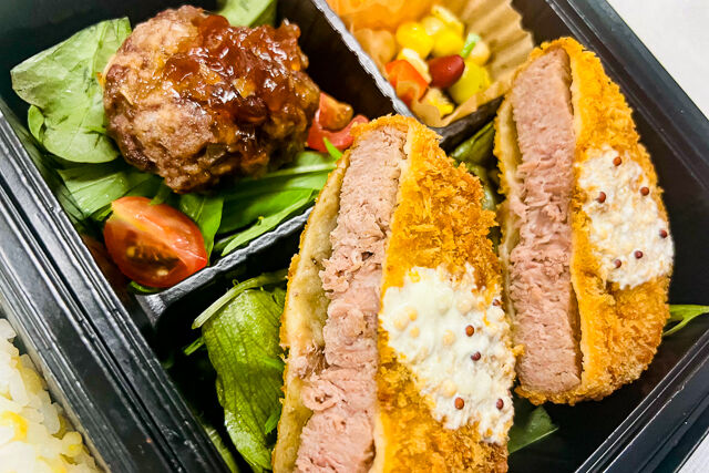 佐賀県産和牛のお弁当専門店【CENTRAL BEEF】-佐賀和牛のミルフィーユビフカツ＆ハンバーグ弁当