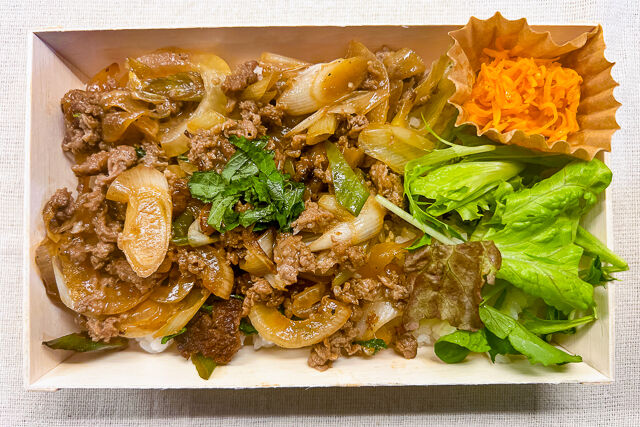 佐賀県産和牛のお弁当専門店【CENTRAL BEEF】-佐賀和牛のすきやき牛しぐれ弁当