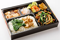 珍味楼-ニラレバと麻婆豆腐弁当