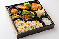 珍味楼-回鍋肉と海老チリソース弁当