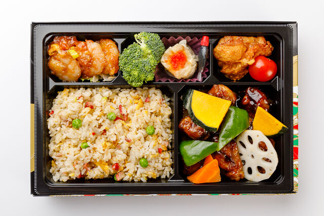珍味楼-黒酢酢豚とプリプリ海老チリソース弁当