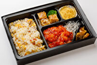 中国料理 安里-【熨斗対応可】プリップリ！みんな大好きエビチリ弁当～炒飯～