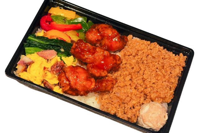 【熨斗対応可】安里特製 唐揚げとそぼろご飯弁当（甘酢がけ）