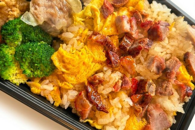 中国料理 安里-【熨斗対応可】ゴロっとチャーシュー炒飯弁当