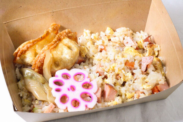 【チャイナ屋台】揚げ餃子＆秘伝ダレ炒飯