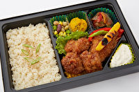 用賀GRILL-【熨斗対応可】チキン南蛮（なんばん）新鮮たまごを使った自慢のタルタル添え