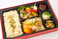 用賀GRILL-【熨斗対応可】お野菜たっぷりすっきりあじの南蛮漬けとオードブル
