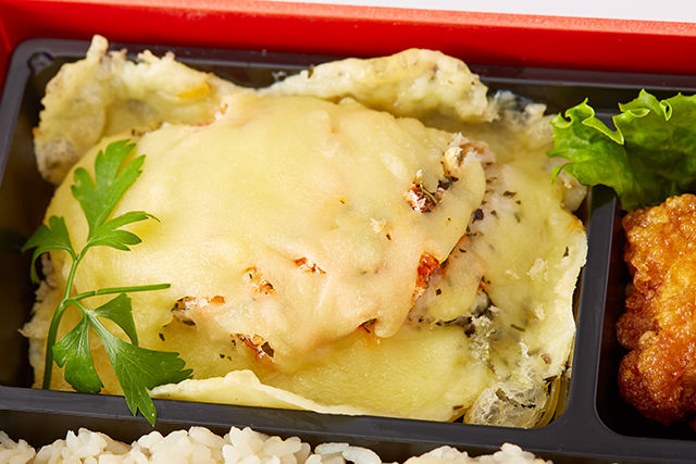 【熨斗対応可】バジル香るチーズたっぷり白身魚のプロヴァンス風BOX（デザート付き）