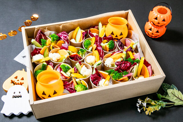 De'Lica' tessen -craft style--【ハロウィン限定】【カップ】畑の野菜バーニャカウダ
