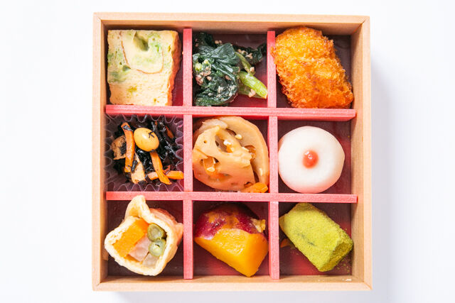 【熨斗対応可】【冬限定】蟹ちらし寿司と彩り9升の二段弁当