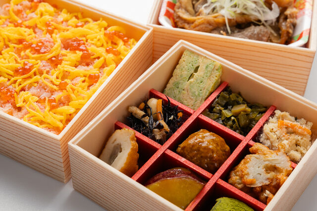 えびす あふそや-【熨斗対応可】【冬限定】蟹ちらし寿司と彩り9升の三段弁当