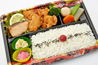 宅配弁当 笑心-唐揚げと鮭の幕の内弁当
