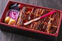 江戸焼鰻 うな公-特選国産うなぎ弁当（松）