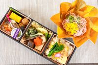 新橋演舞場　演舞場の台所-【熨斗対応可】春季限定（3月4月） 演舞場 桜そば花車御膳