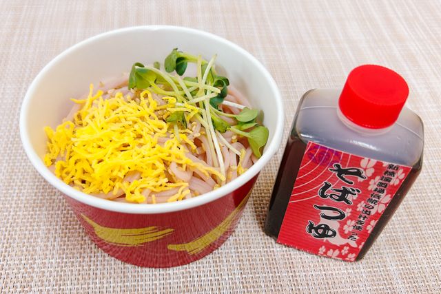 期間限定（3月4月）ちょい桜そば