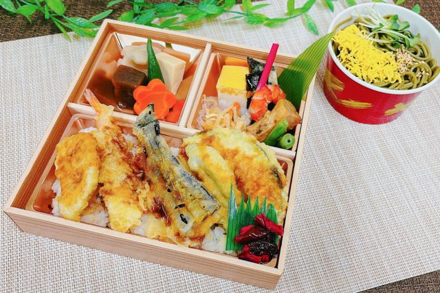 新橋演舞場　演舞場の台所-期間限定（5月～9月）新橋演舞場の天重御膳～ちょい茶そば～