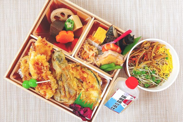 新橋演舞場　演舞場の台所-期間限定（10月～2月）天重御膳～信州ちょいそば～