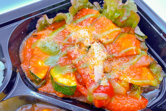 【夏限定】オムライス＆夏野菜のトマト煮