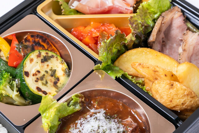 イタリアン フェリチータ-【熨斗対応可】牛タン赤ワイン煮込み弁当