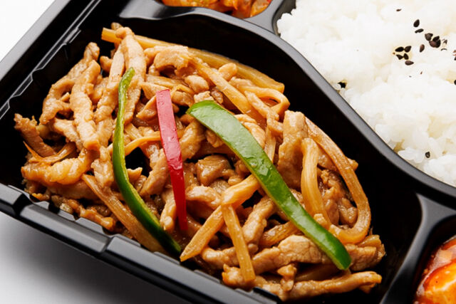 香港飲茶 福招門-（麻婆豆腐付き）人気！青椒肉絲弁当