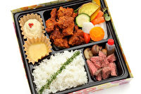 ボン・ボヤージュ-牛ステーキ＆スパイスから揚げBOX