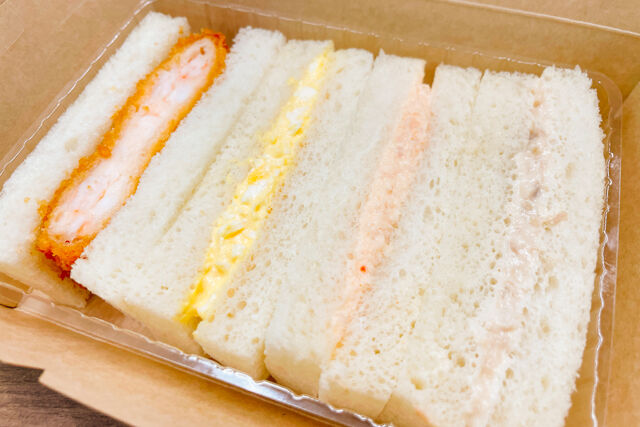とんかつ新宿さぼてん-エビかつミックスサンドBOX