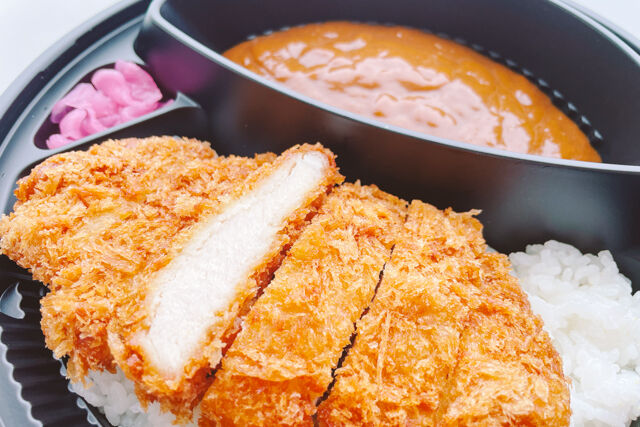 とんかつ新宿さぼてん-ロースかつカレー