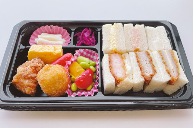 とんかつ新宿さぼてん-サンドイッチ弁当A