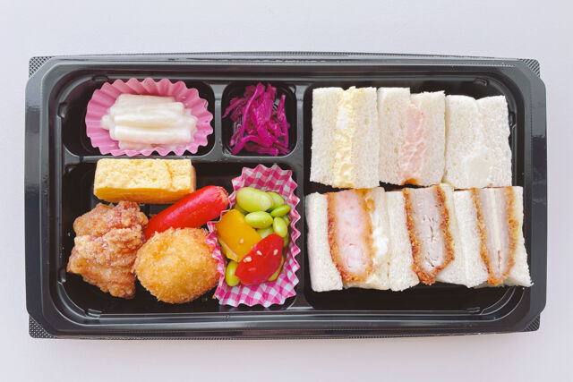 とんかつ新宿さぼてん-サンドイッチ弁当A