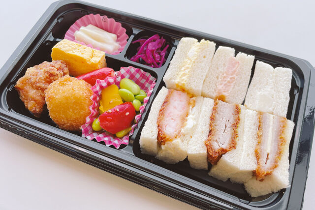 とんかつ新宿さぼてん-サンドイッチ弁当A