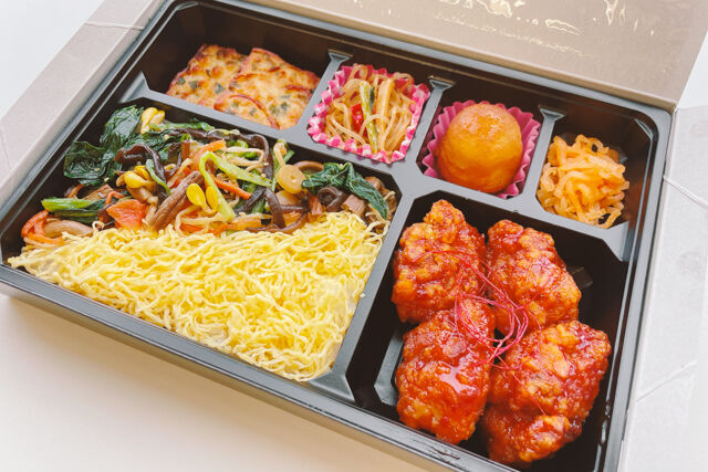 とんかつ新宿さぼてん-ヤンニョムチキン弁当