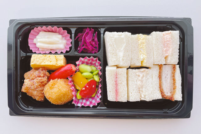 とんかつ新宿さぼてん-サンドイッチ弁当B