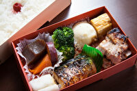 ぎん香-さば・豚塩こうじ焼き弁当