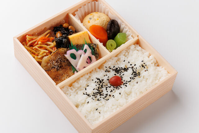 銀だら西京焼き弁当